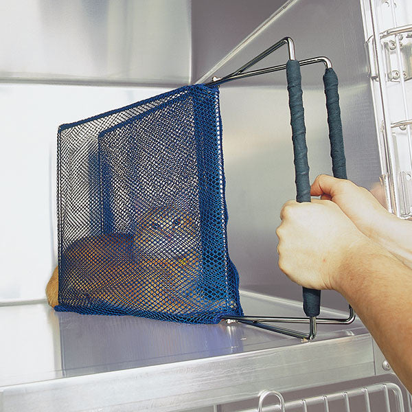 Angry Cat at the Vet  Fractious Cat Restraint 